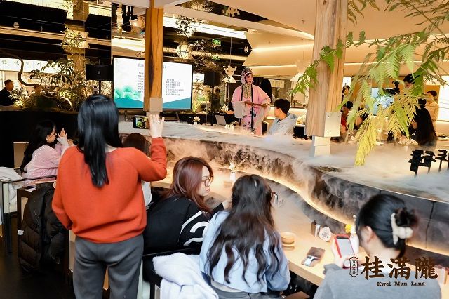 桂滿隴「江南流水席」登陸上海西岸夢中心：一席流水宴，半部江南史