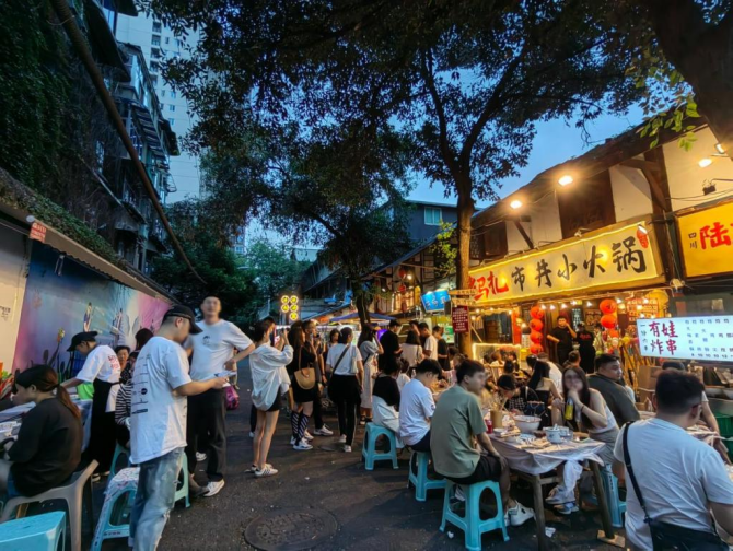 老馬扎市井小火鍋全國(guó)開(kāi)花，重新定義火鍋賽道的競(jìng)爭(zhēng)法則