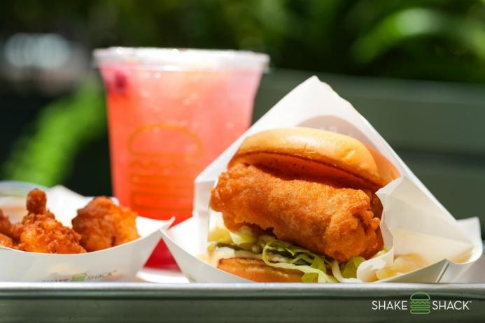 Shake Shack首添海鮮蛋白質新品！厚切鱈魚堡與彈脆大白蝦開啟新西蘭風味之旅