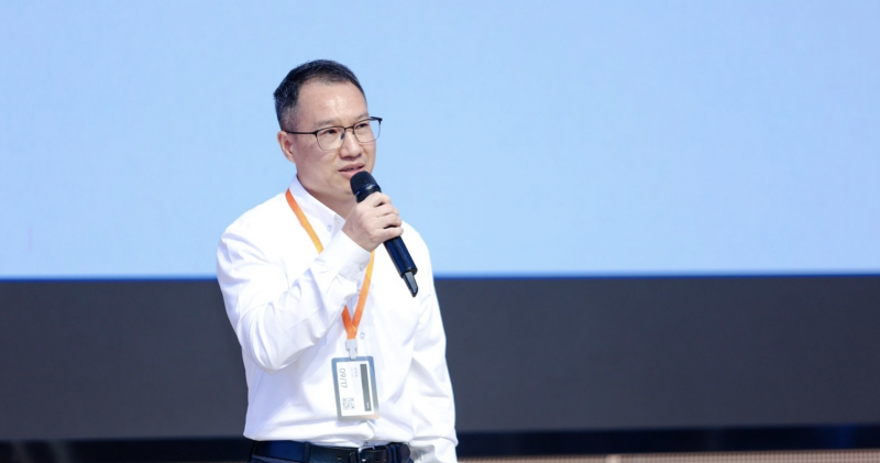 野人先生攜手飛書，數(shù)智化守護千店冰淇淋“極致新鮮”|餐飲界